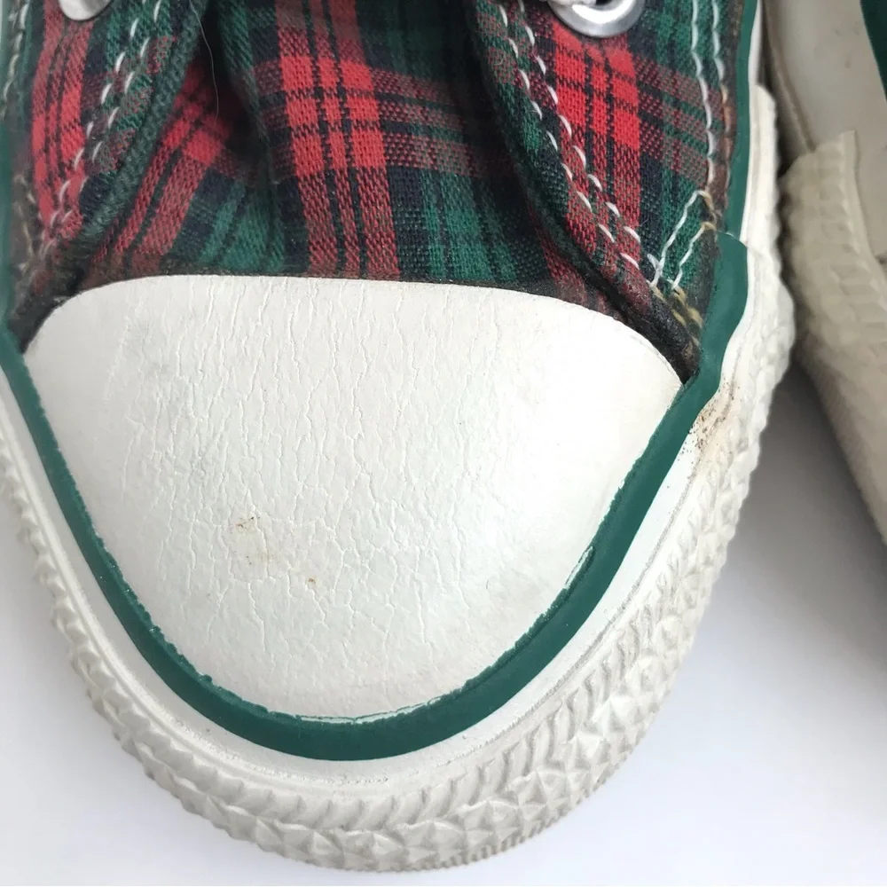 Converse this amazing